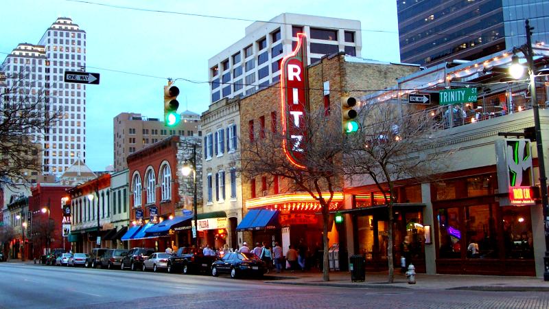 Limo Service Sixth Street Austin Downtown